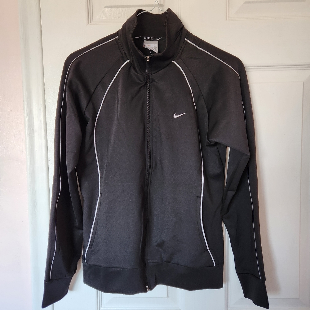 Nike Men's Black Jacket